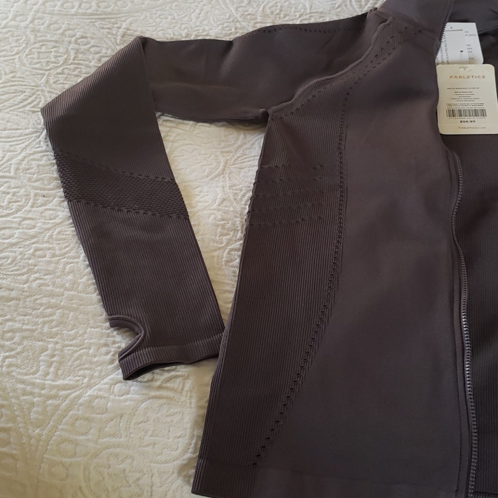 Fabletics jacket - Picture 9 of 11
